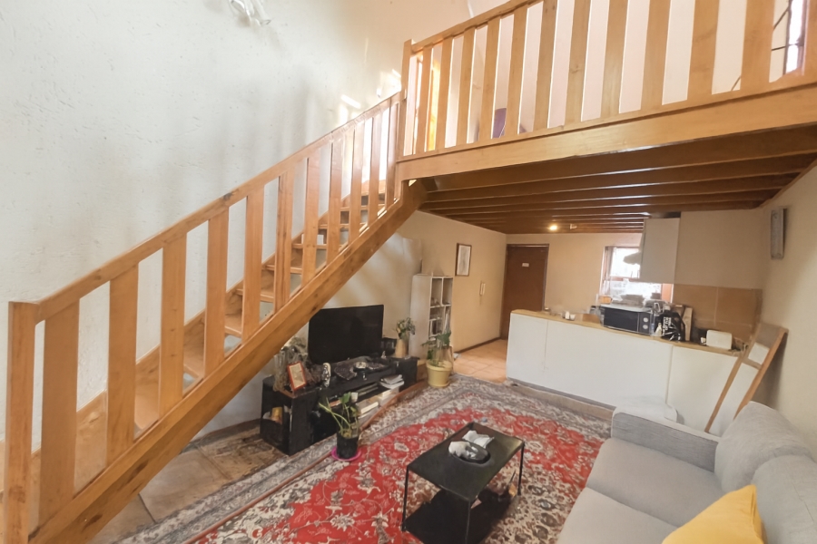 2 Bedroom Property for Sale in Magaliessig Gauteng