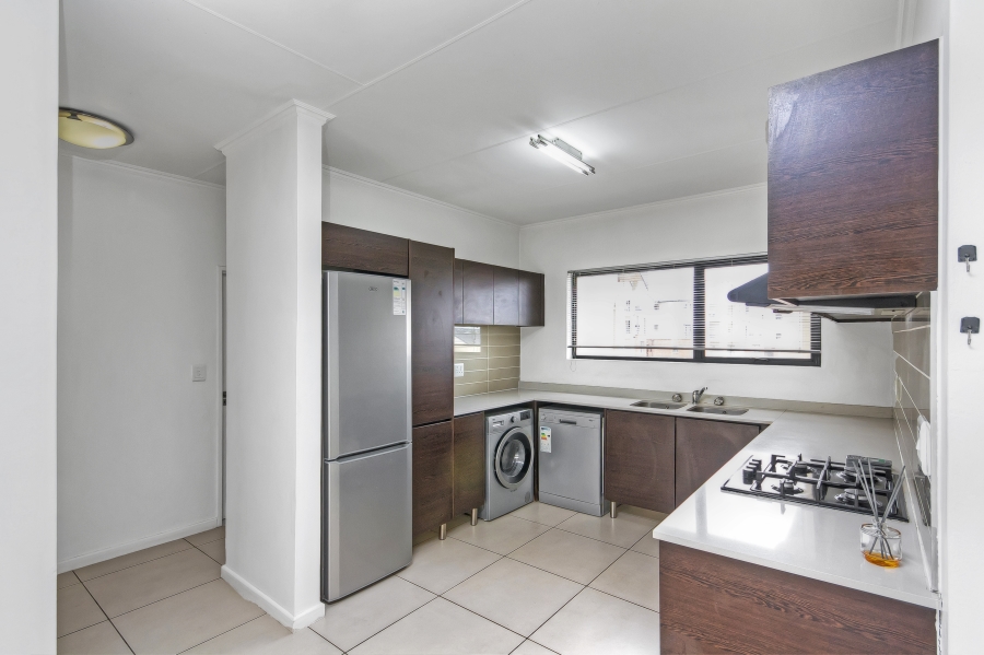 To Let 2 Bedroom Property for Rent in Kyalami Hills Gauteng