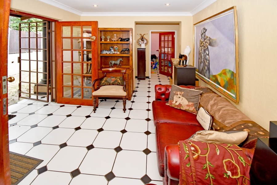 4 Bedroom Property for Sale in Paulshof Gauteng