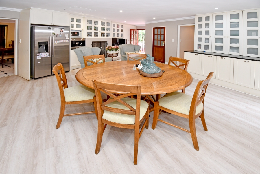 4 Bedroom Property for Sale in Paulshof Gauteng