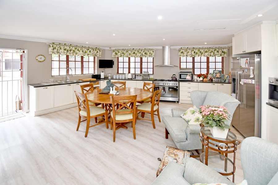 4 Bedroom Property for Sale in Paulshof Gauteng