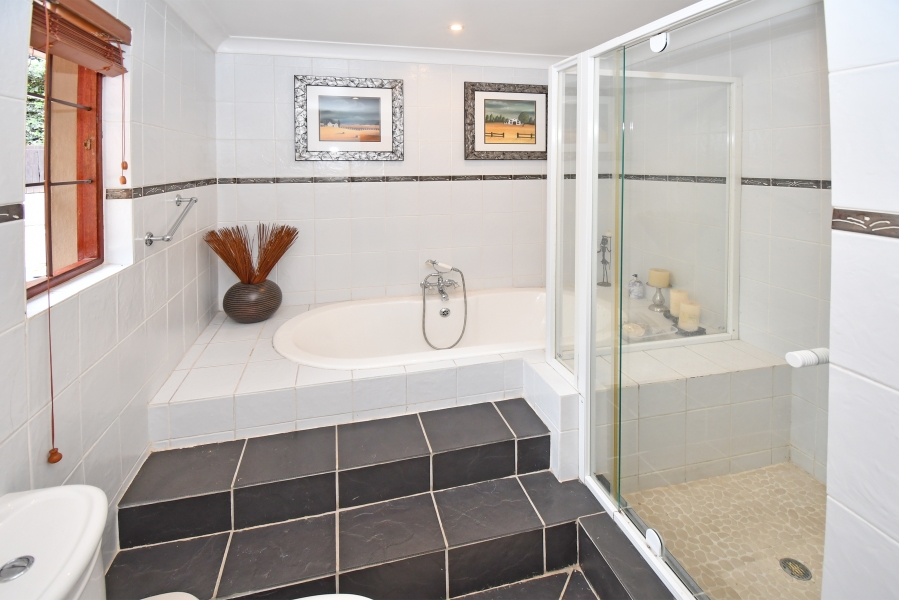 4 Bedroom Property for Sale in Paulshof Gauteng