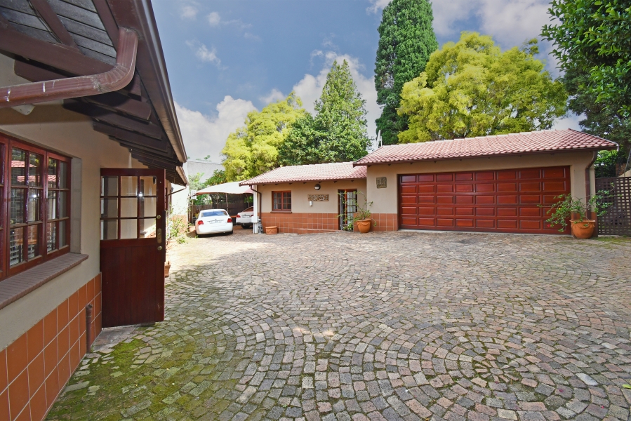 4 Bedroom Property for Sale in Paulshof Gauteng