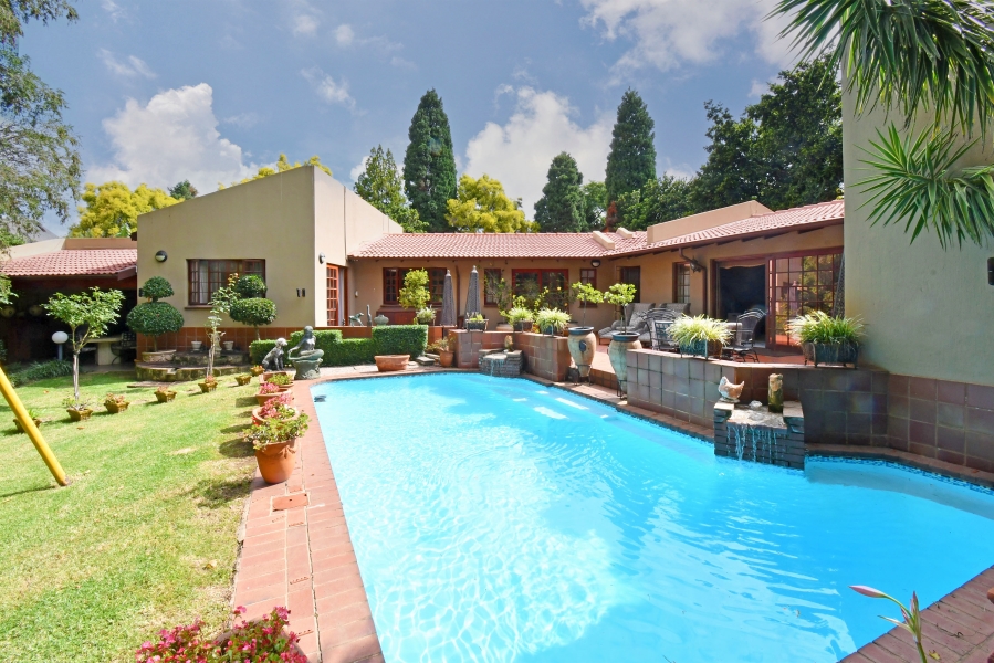 4 Bedroom Property for Sale in Paulshof Gauteng