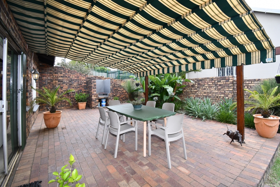 3 Bedroom Property for Sale in Paulshof Gauteng