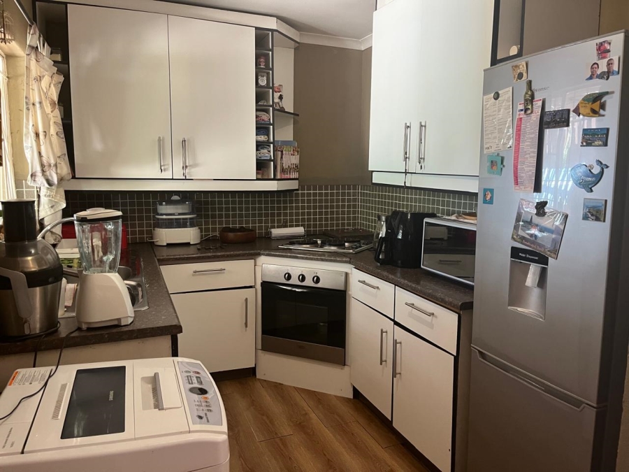 3 Bedroom Property for Sale in Vorna Valley Gauteng