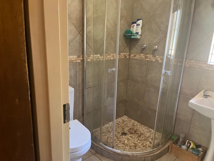 3 Bedroom Property for Sale in Vorna Valley Gauteng