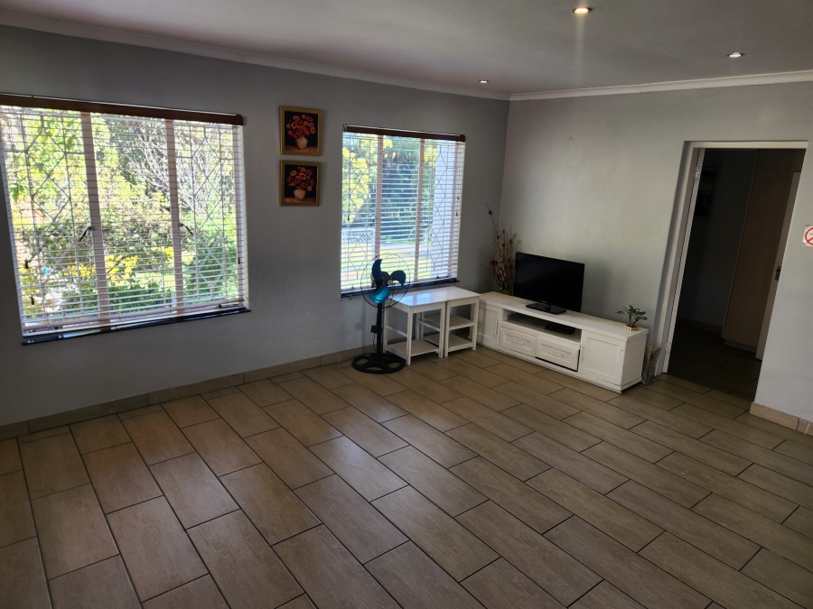 To Let 2 Bedroom Property for Rent in Ferndale Gauteng