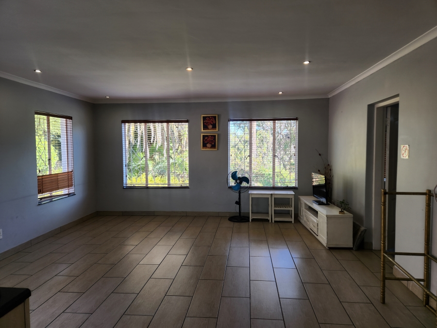 To Let 2 Bedroom Property for Rent in Ferndale Gauteng