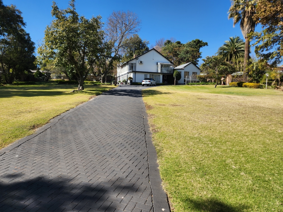 To Let 2 Bedroom Property for Rent in Ferndale Gauteng