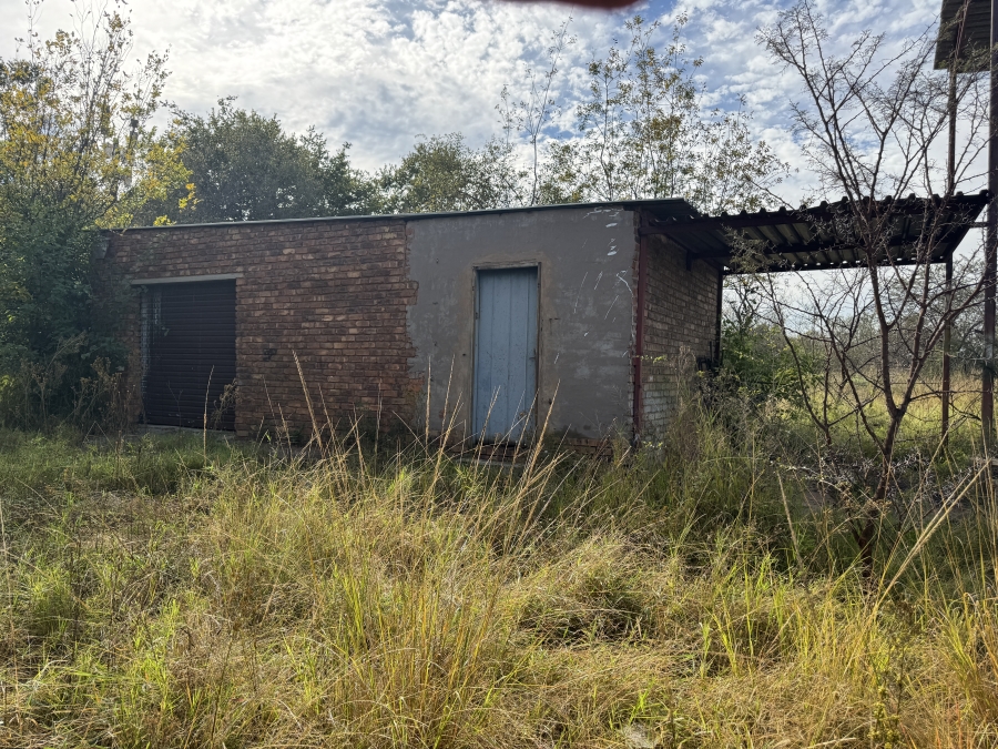 0 Bedroom Property for Sale in Kameelfontein Gauteng