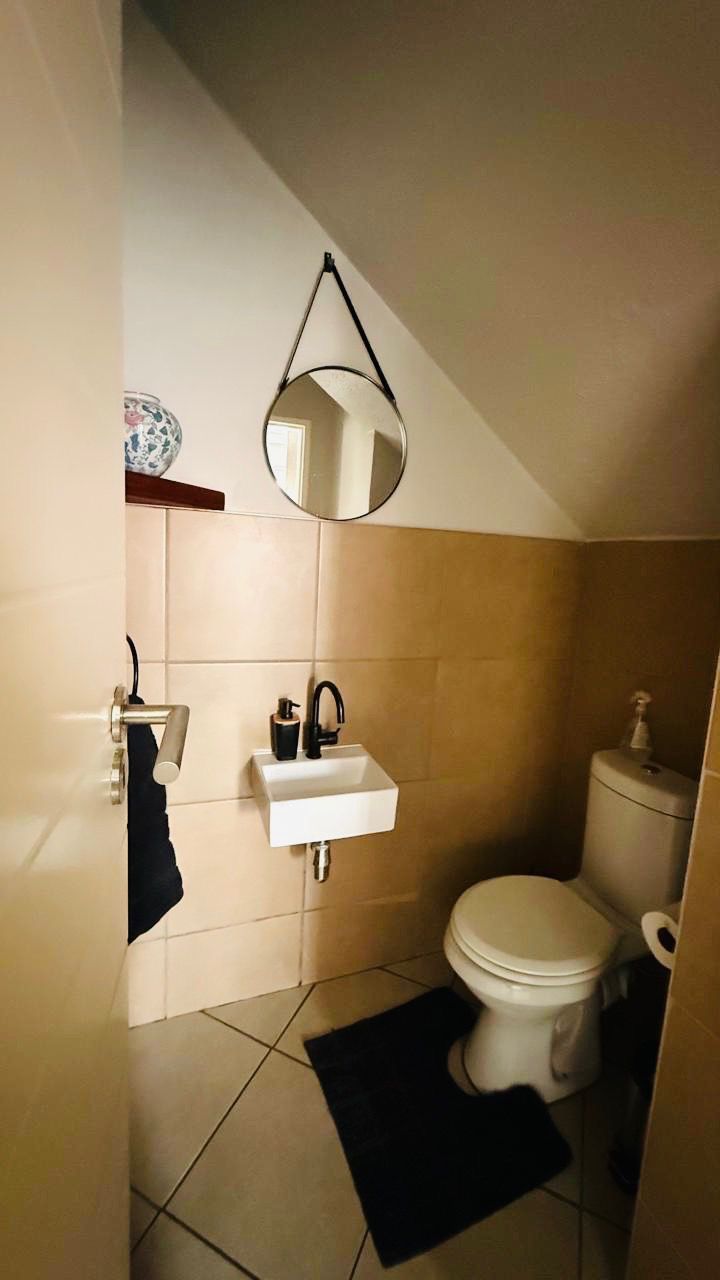 3 Bedroom Property for Sale in Monavoni Gauteng