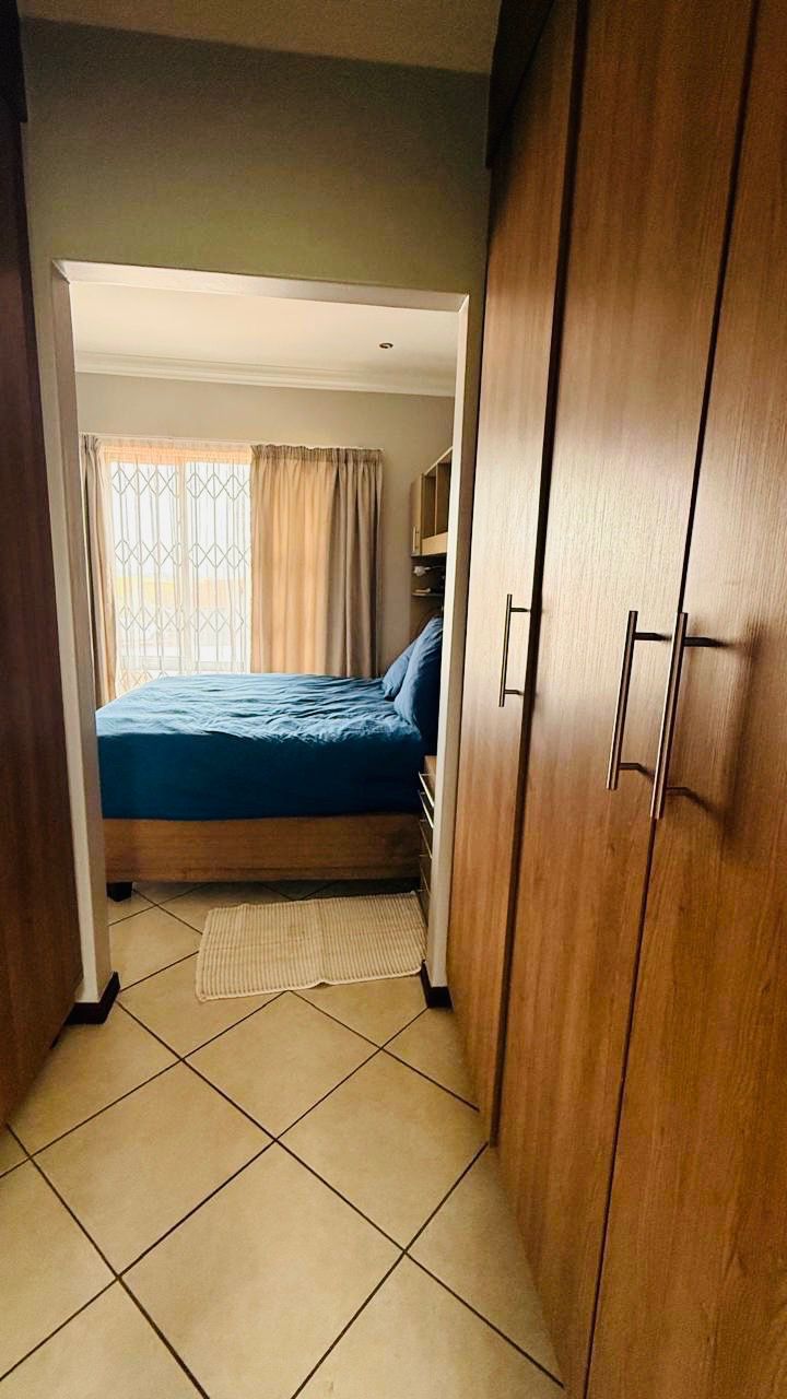 3 Bedroom Property for Sale in Monavoni Gauteng