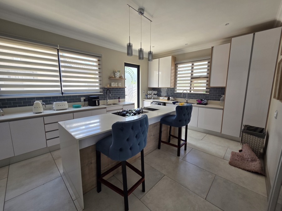 4 Bedroom Property for Sale in Montana Gauteng