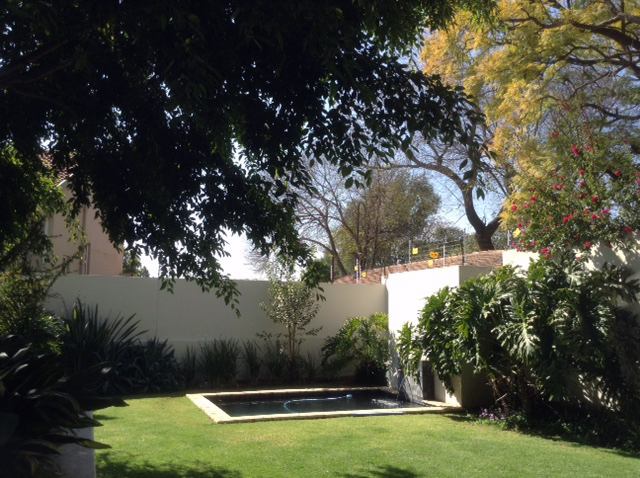 To Let 2 Bedroom Property for Rent in Parkmore Gauteng