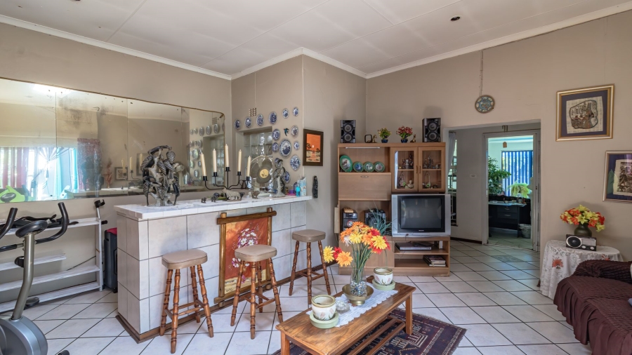 3 Bedroom Property for Sale in Verwoerdpark Gauteng