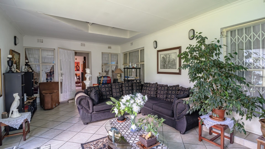 3 Bedroom Property for Sale in Verwoerdpark Gauteng