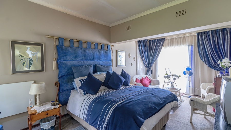 3 Bedroom Property for Sale in Verwoerdpark Gauteng
