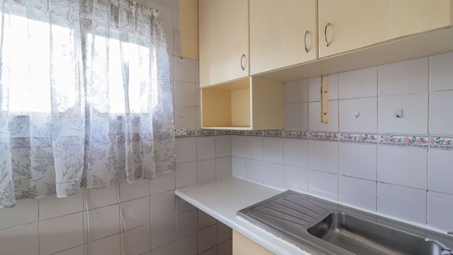 3 Bedroom Property for Sale in Verwoerdpark Gauteng