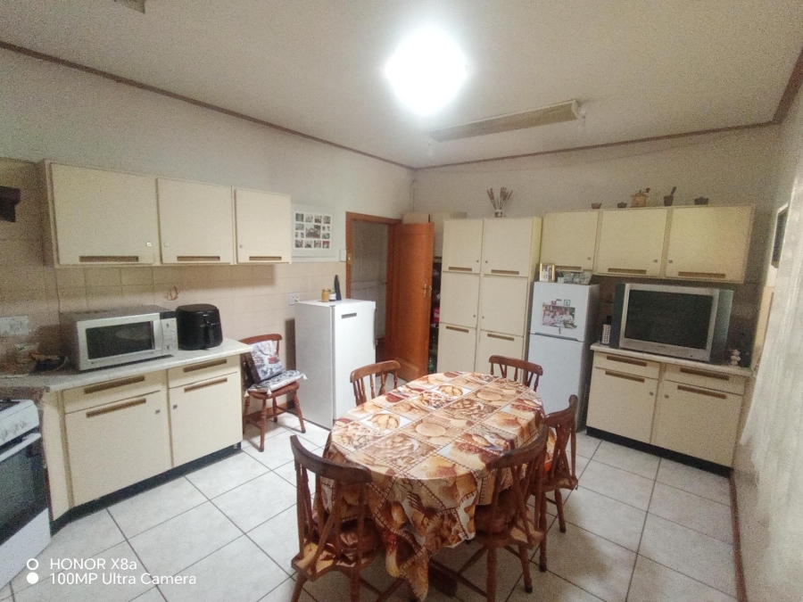 3 Bedroom Property for Sale in Cyrildene Gauteng