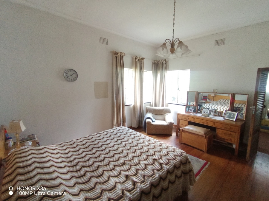 3 Bedroom Property for Sale in Cyrildene Gauteng