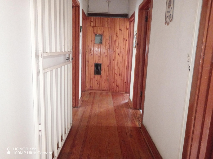 3 Bedroom Property for Sale in Cyrildene Gauteng