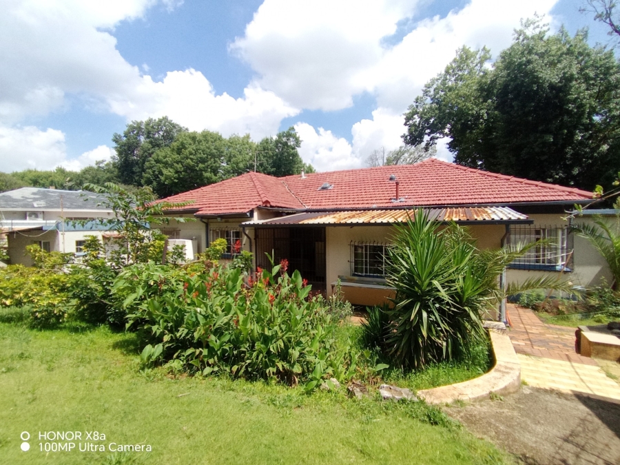 3 Bedroom Property for Sale in Cyrildene Gauteng