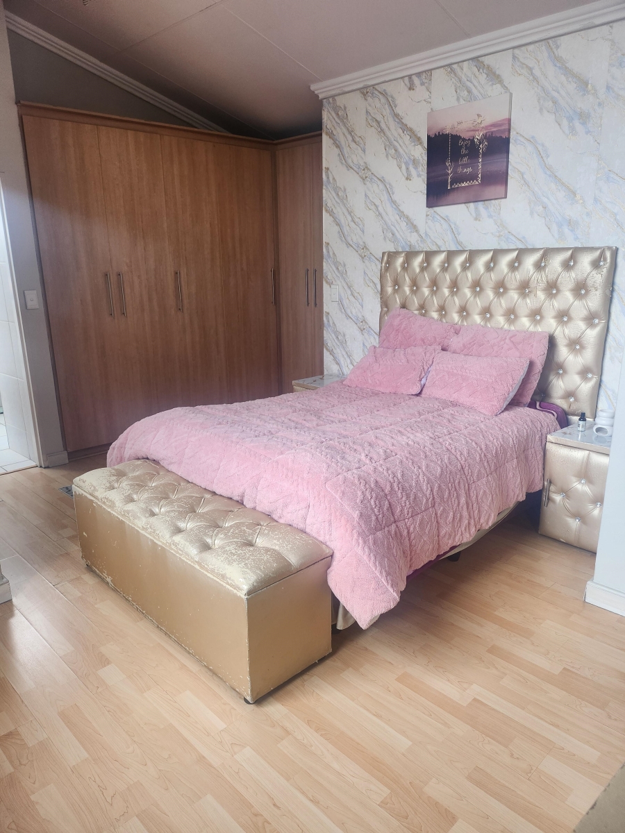 To Let 3 Bedroom Property for Rent in Morningside Gauteng