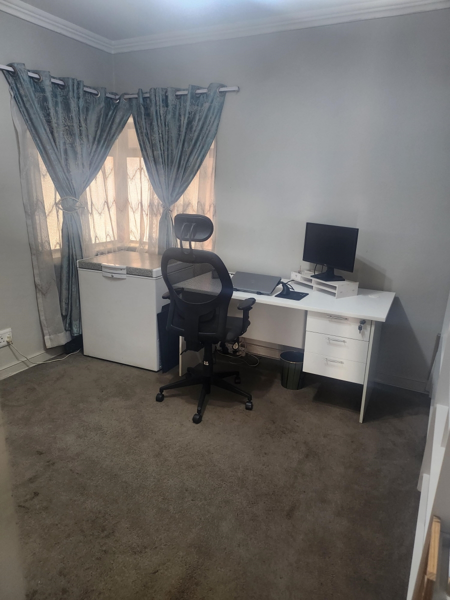 To Let 3 Bedroom Property for Rent in Morningside Gauteng