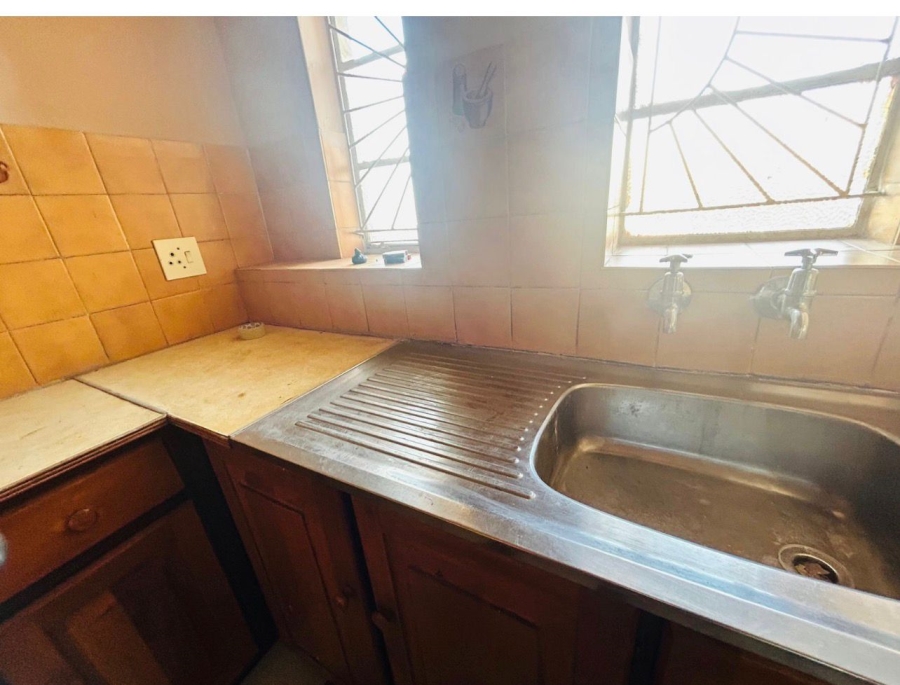 1 Bedroom Property for Sale in Springs Central Gauteng