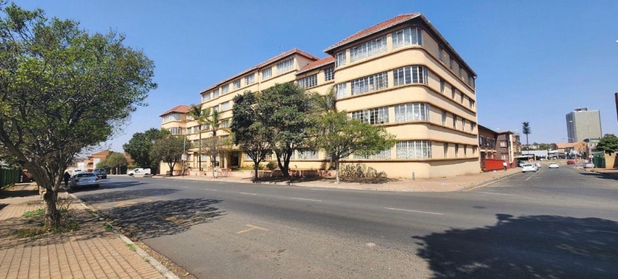 1 Bedroom Property for Sale in Springs Central Gauteng