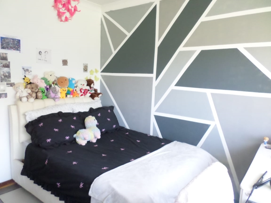 3 Bedroom Property for Sale in Lilianton Gauteng