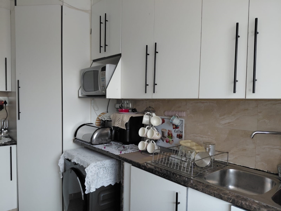 2 Bedroom Property for Sale in Benoni Central Gauteng