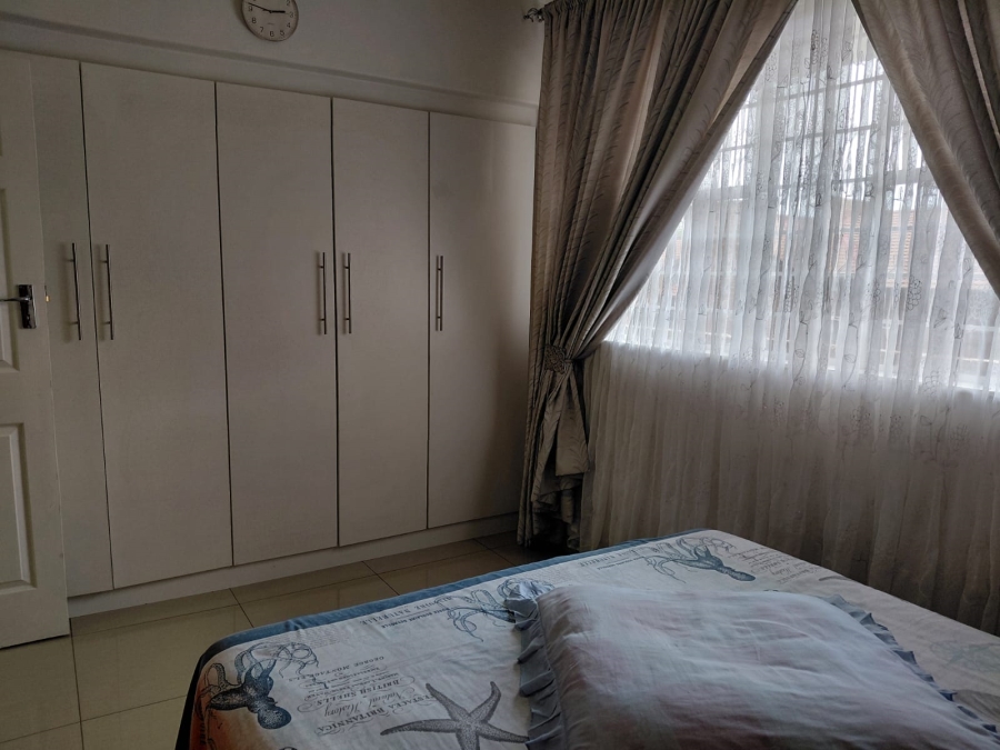 2 Bedroom Property for Sale in Benoni Central Gauteng