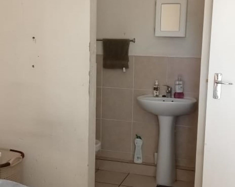 To Let 2 Bedroom Property for Rent in Comet Gauteng