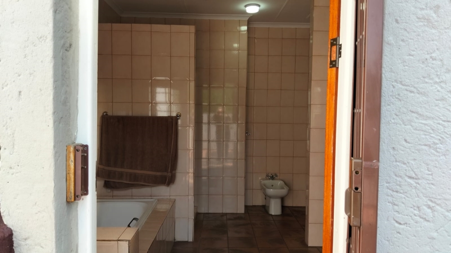 5 Bedroom Property for Sale in Henley on Klip Gauteng