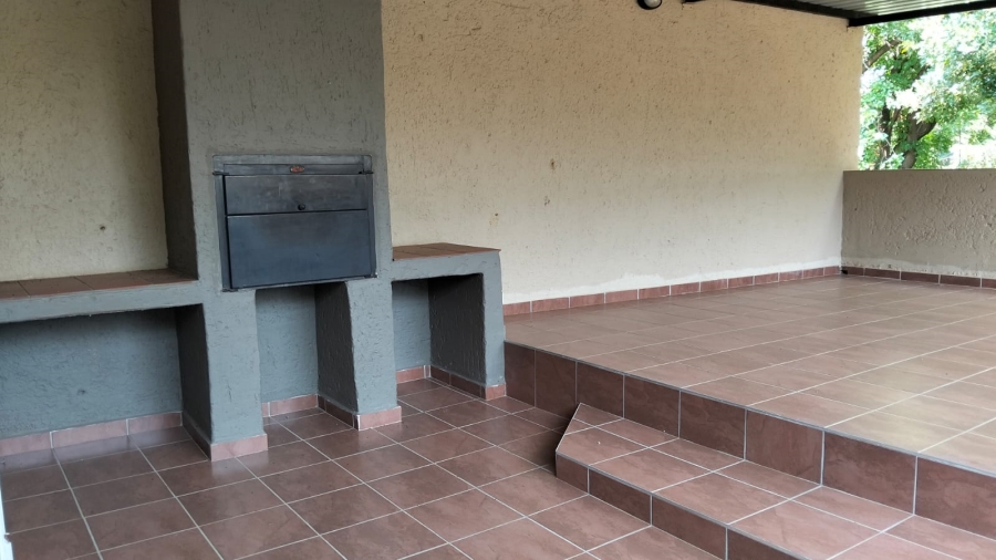 5 Bedroom Property for Sale in Henley on Klip Gauteng