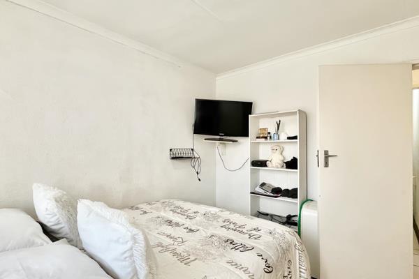 2 Bedroom Property for Sale in Illiondale Gauteng