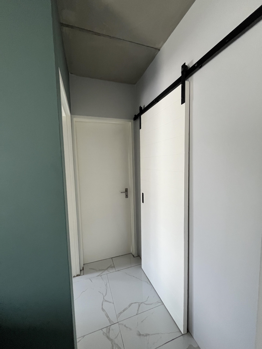 2 Bedroom Property for Sale in South Hills Gauteng