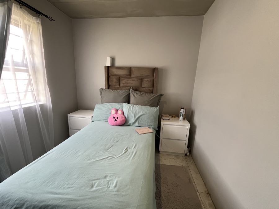 2 Bedroom Property for Sale in South Hills Gauteng