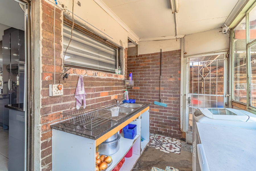 3 Bedroom Property for Sale in South Hills Gauteng