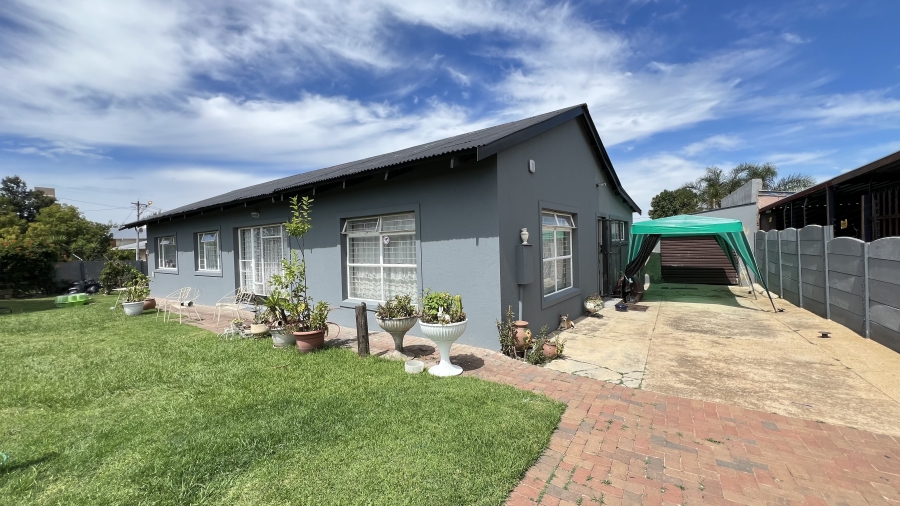 3 Bedroom Property for Sale in Krugersdorp West Gauteng