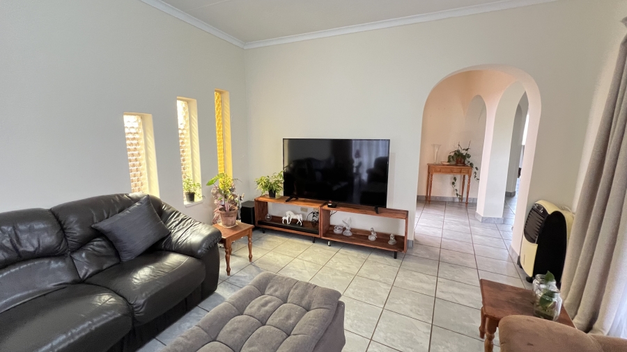 3 Bedroom Property for Sale in Helikonpark Gauteng