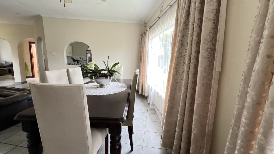 3 Bedroom Property for Sale in Helikonpark Gauteng