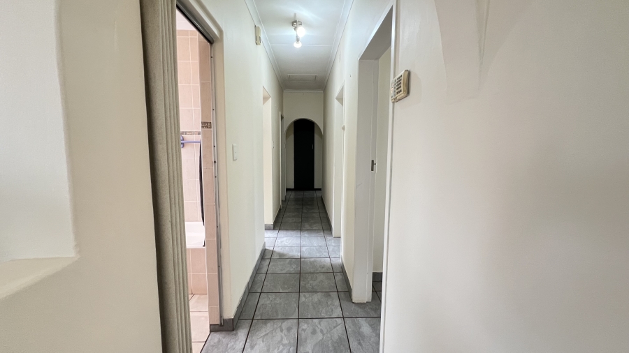 3 Bedroom Property for Sale in Helikonpark Gauteng