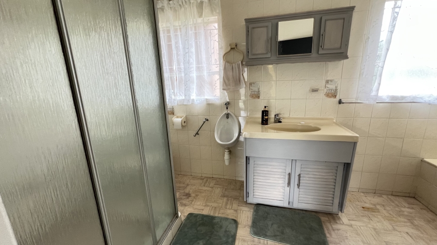 3 Bedroom Property for Sale in Helikonpark Gauteng