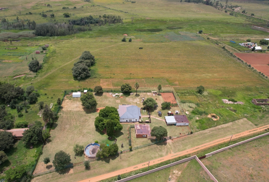 4 Bedroom Property for Sale in Vleikop A H Gauteng