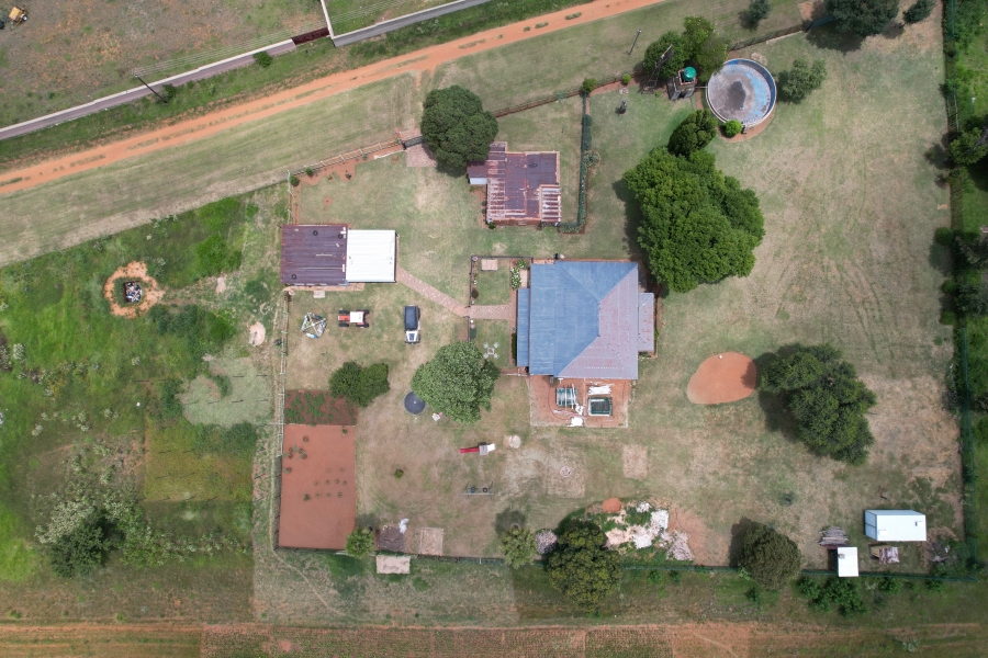 4 Bedroom Property for Sale in Vleikop A H Gauteng