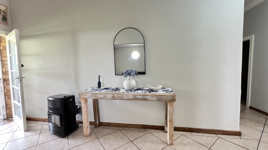 4 Bedroom Property for Sale in Vleikop A H Gauteng