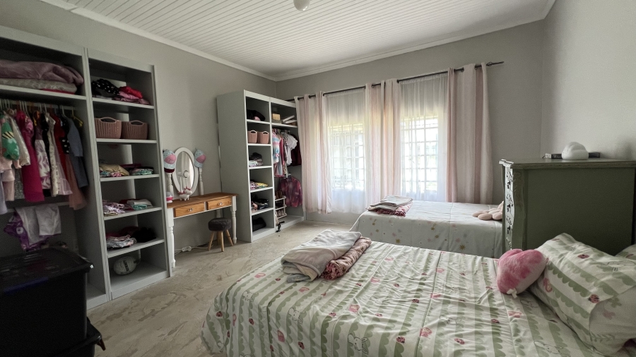 4 Bedroom Property for Sale in Vleikop A H Gauteng